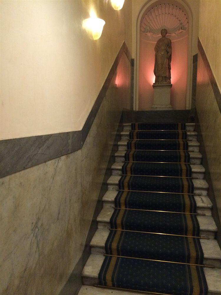 Hotel Traiano Rom Exteriör bild
