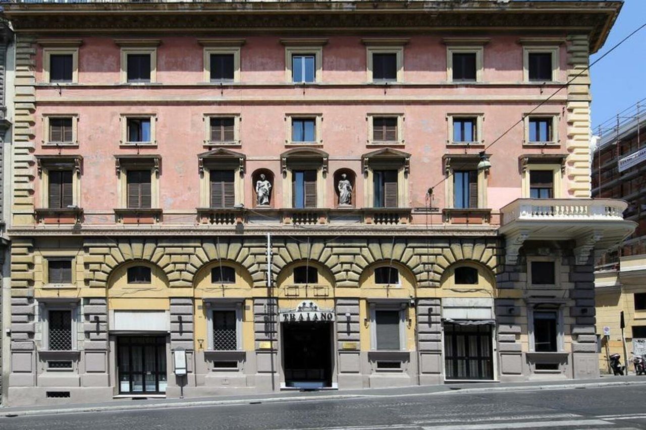 Hotel Traiano Rom Exteriör bild